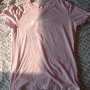 The Nike Tee From Dicks Sporting Goods